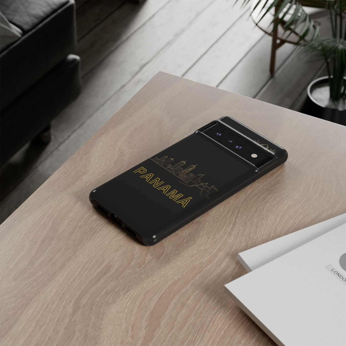 Panamá Skyline Tough Phone Case in black
